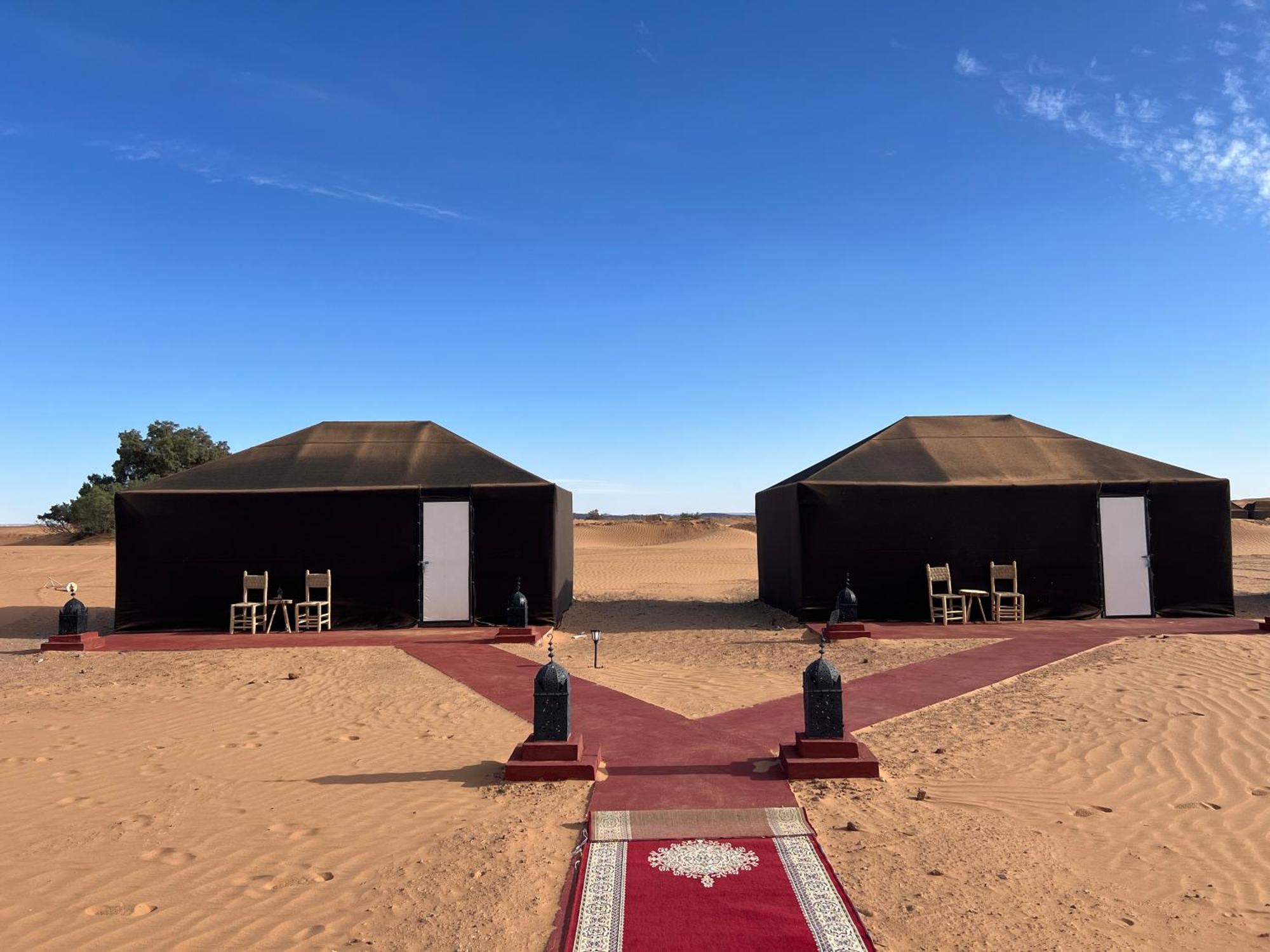 Glamorous Luxury Camp 메르주가 외부 사진